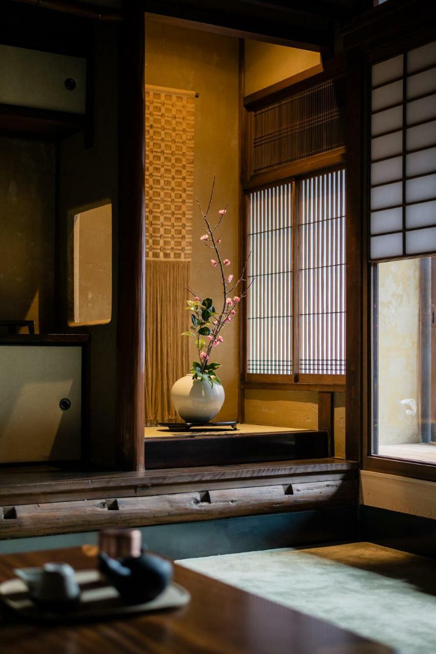 Nazuna Kyoto Gosho Luaran gambar